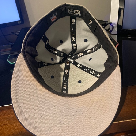 Seahawks Hat - Picture 4 of 5